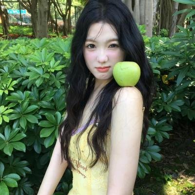 远看是蔚蓝的春天